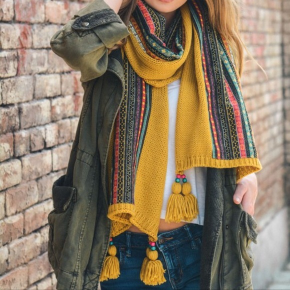 1 LEFT🌿Boho Mustard Tassel Braided Chunky Scarf - Picture 4 of 6
